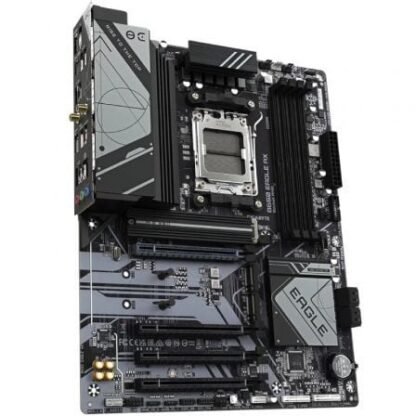 Placa base gigabyte b650 eagle ax socket am5 - Imagen 3