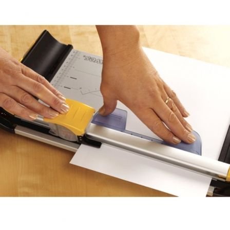 Guillotina fellowes neutron a4 - Imagen 2